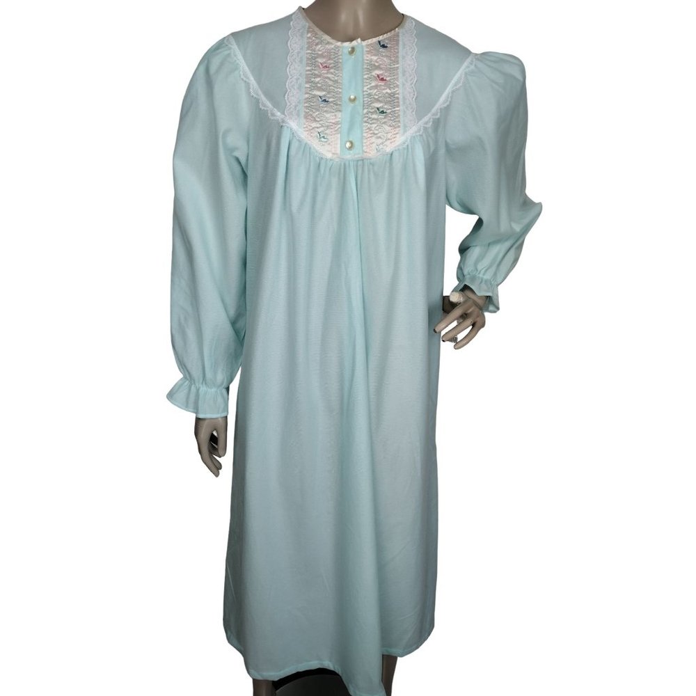 Vintage Sears Carriage Courts Blue Flannel Embroidered Yoke Nightgown NEW